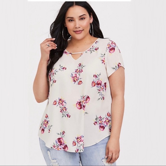 torrid Tops - Torrid Ivory & Pink Floral Georgette Tunic Top 1X